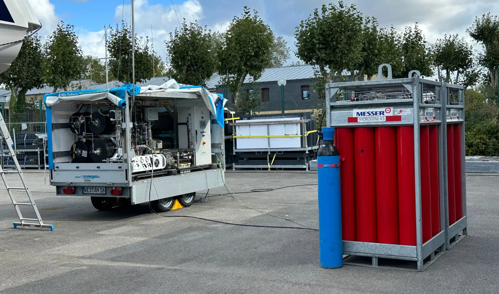 FÉTISGroup_Demonstration_bunkering_hydrogene_HSV_Lorient_station_mobile